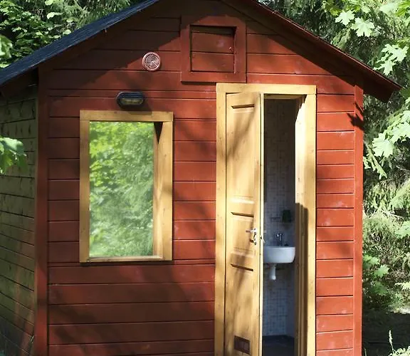 منتزه العطل Vaerava Farm